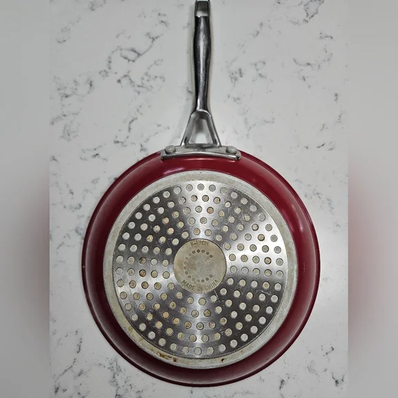 Curtis Stone 8 Inch Frypan - Picture 1 of 14